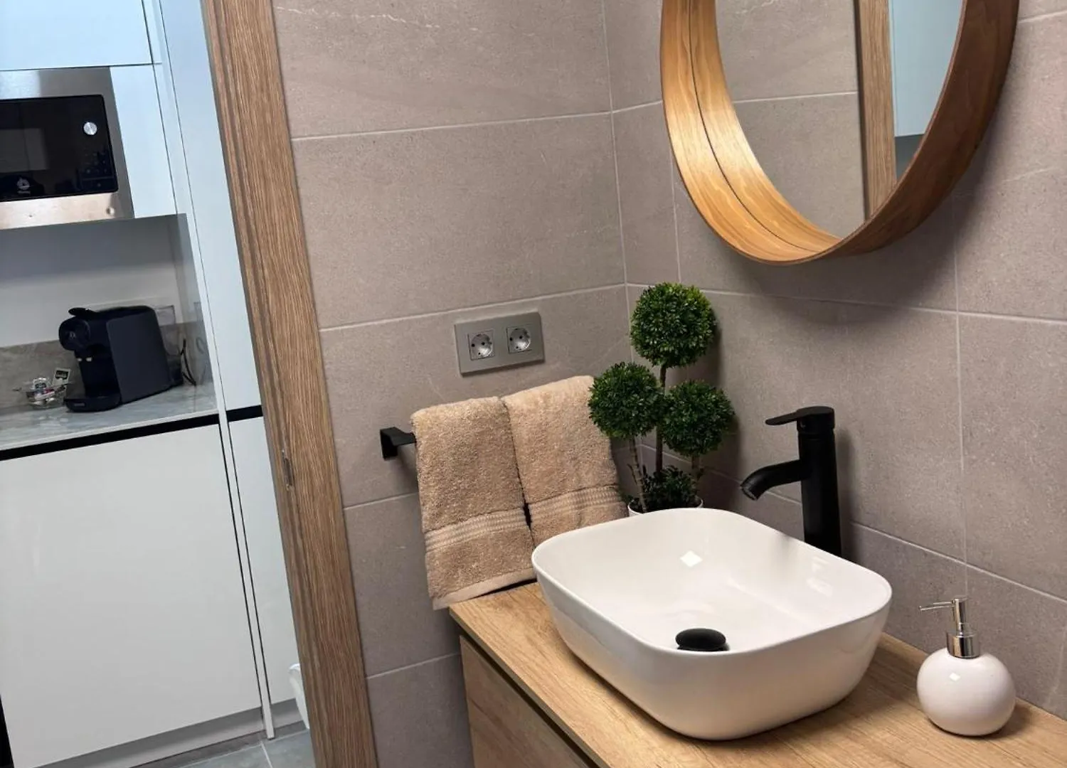 Centrico Y Moderno Estudio Marbella Apartmán